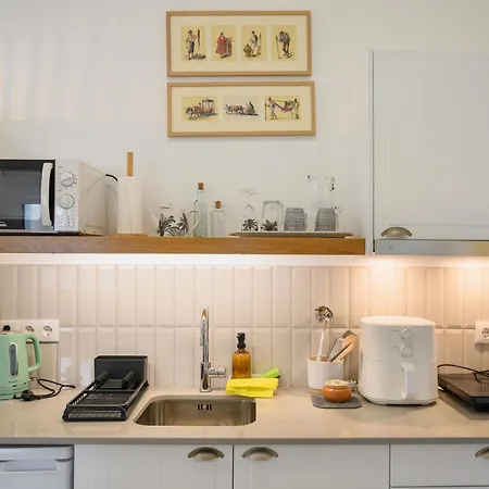 Casa Velha Da Lagoa - Pássaro - By Mth *